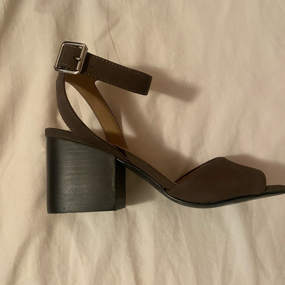 Steve Madden Devlin Heel Size Us 8, Color Grey Nu… - image 4